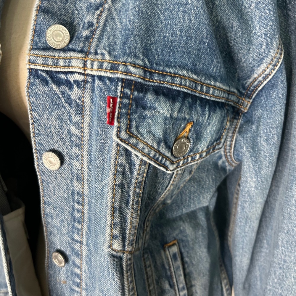 Levis Jacquard Denim Trucker Jacket Blue Medium Wash Womens Size Large L - Picture 2 of 8
